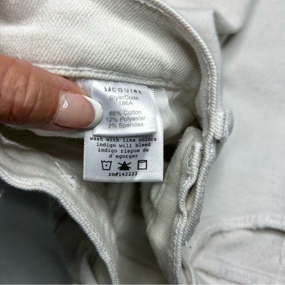 McGuire LA Distressed Mid Rise Straight Leg Jeans Sz 26 - Picture 13 of 16